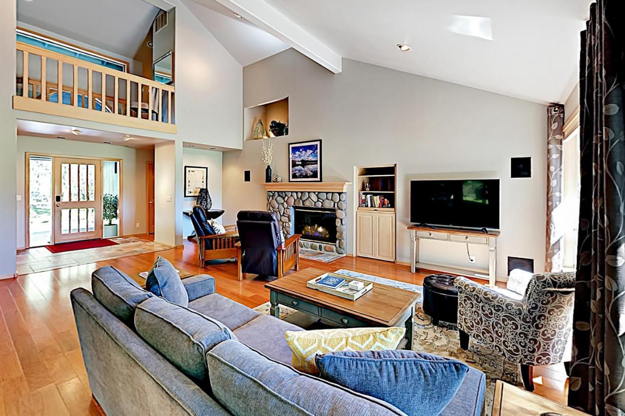 Tree Branch Cabin Sunriver Εξωτερικό φωτογραφία