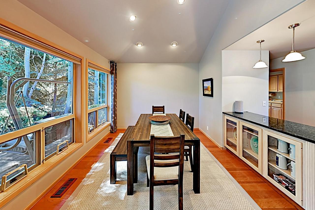 Tree Branch Cabin Sunriver Εξωτερικό φωτογραφία