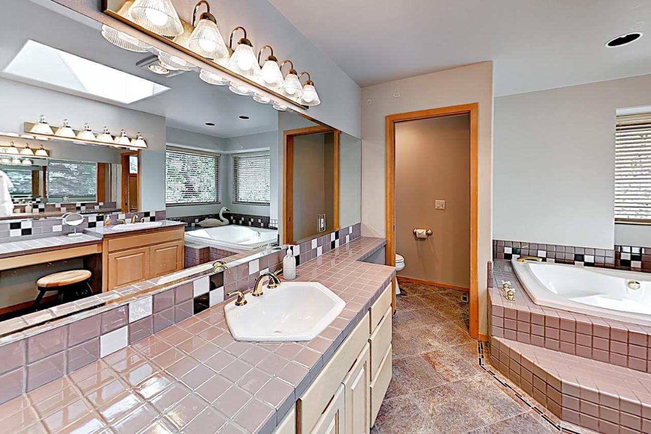 Tree Branch Cabin Sunriver Εξωτερικό φωτογραφία