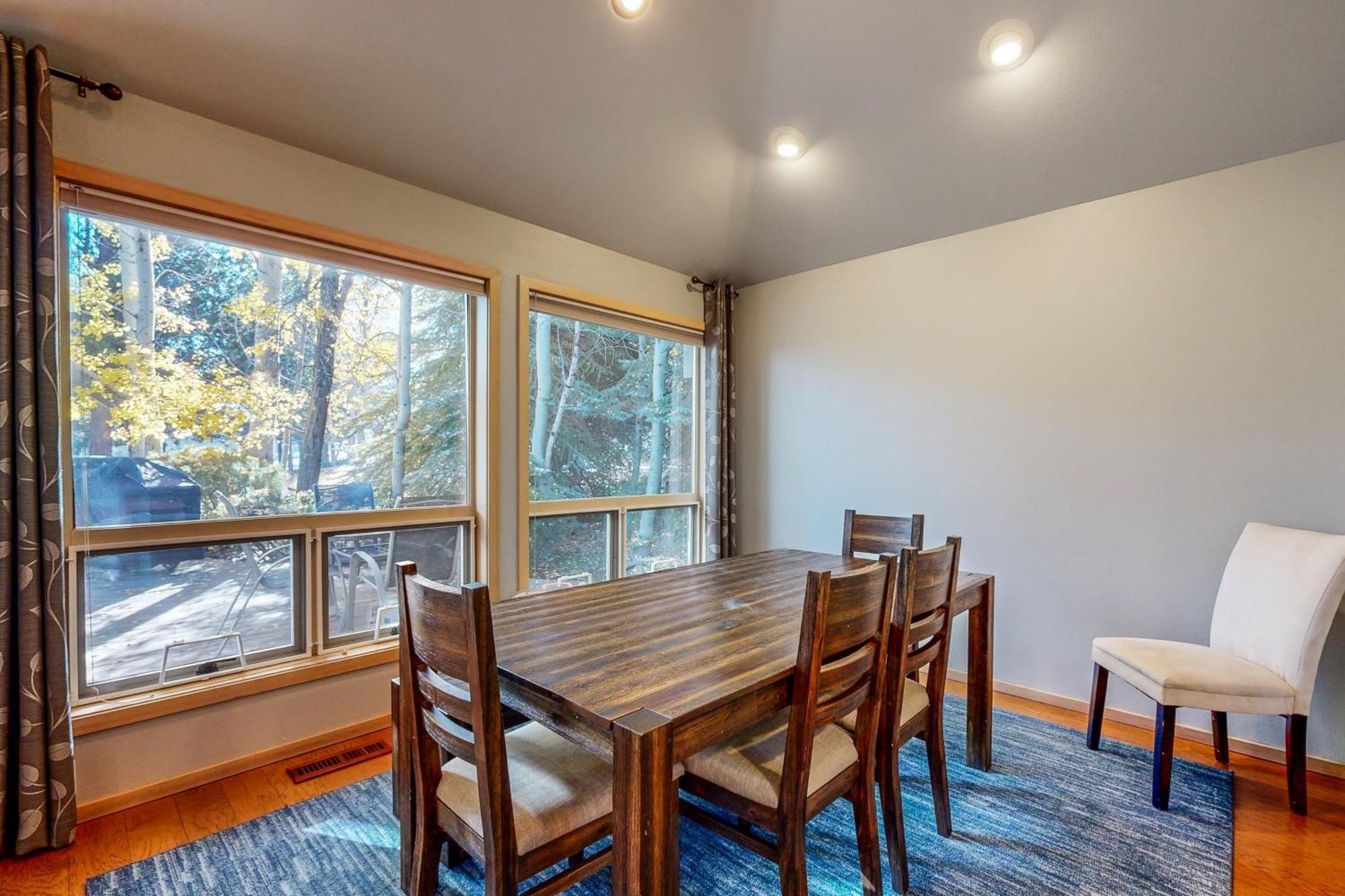 Tree Branch Cabin Sunriver Εξωτερικό φωτογραφία